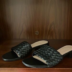 Confortable flats sandals